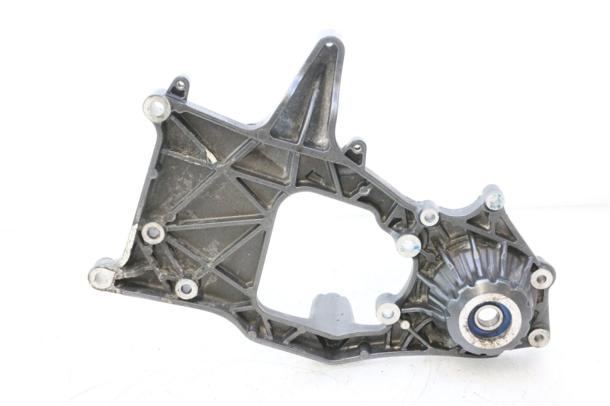 photo de EXHAUST MOUNT PIAGGIO MP3 HPE 530 (2022 - 2026) - Zoom on usage condition