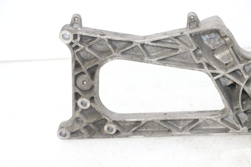 photo de EXHAUST MOUNT PIAGGIO MP3 500 (2011 - 2015) - Component detail