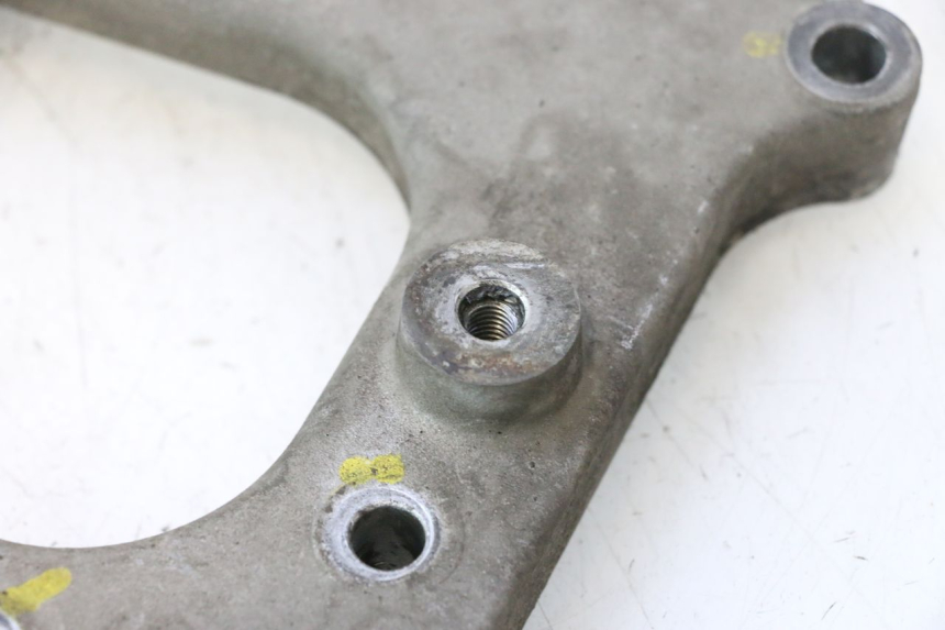 photo de EXHAUST MOUNT PIAGGIO MP3 500 (2016 - 2018) - Component detail