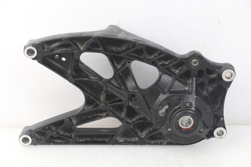 photo de EXHAUST MOUNT MBK MW TRYPTIK 125 (2017 - 2022) - Component detail