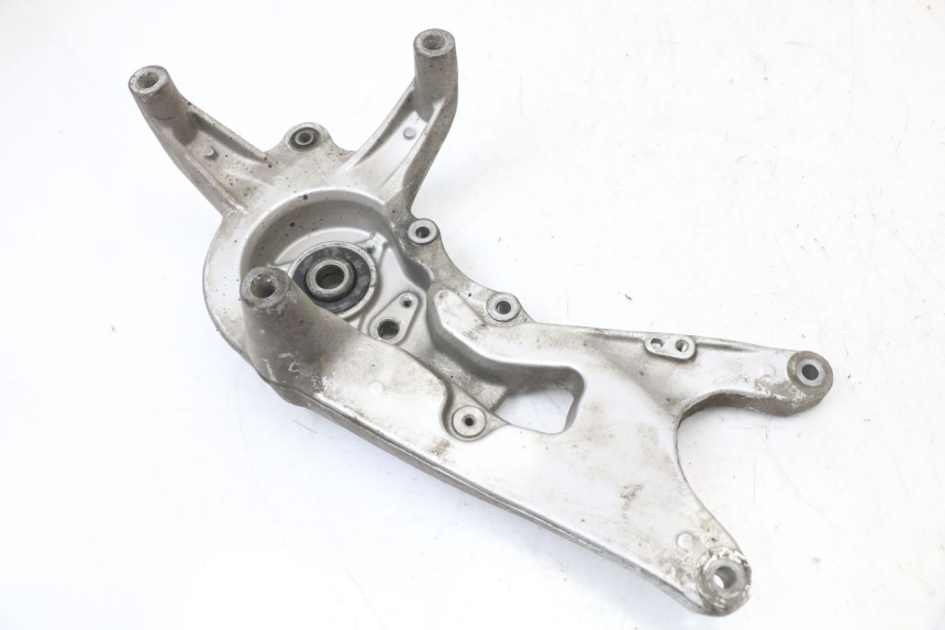 photo de EXHAUST MOUNT MBK MW TRYPTIK 125 (2014 - 2016) - Alternative perspective