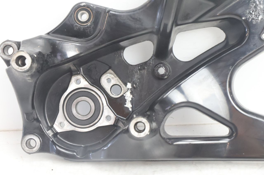 photo de EXHAUST MOUNT YAMAHA N-MAX NMAX 125 (2021 - 2024) - Component detail