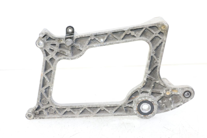 photo de EXHAUST MOUNT PEUGEOT SATELIS 125 (2013 - 2018) - Component detail