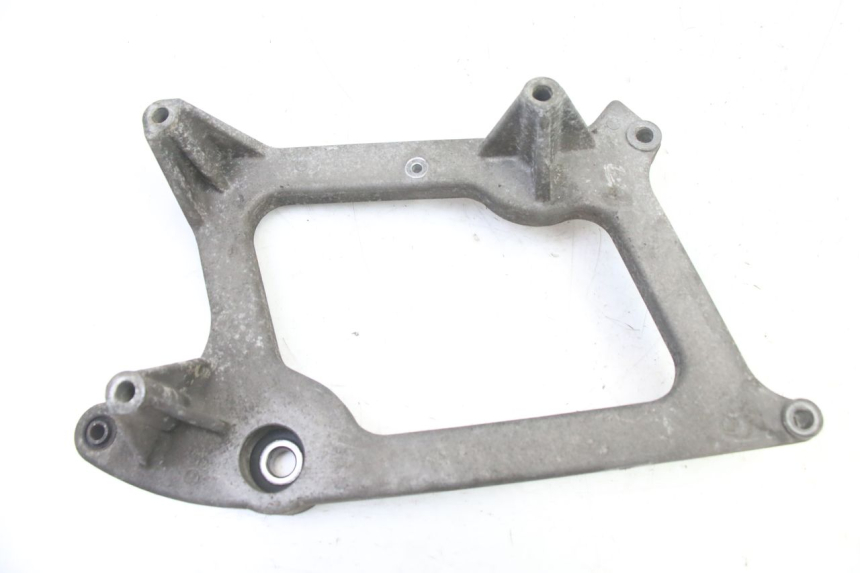 photo de EXHAUST MOUNT PEUGEOT SATELIS 125 (2013 - 2018) - Main view