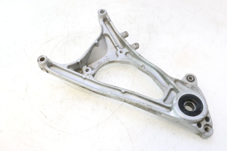 photo de EXHAUST MOUNT HONDA SH 125 (2001 - 2003) - Technical close-up