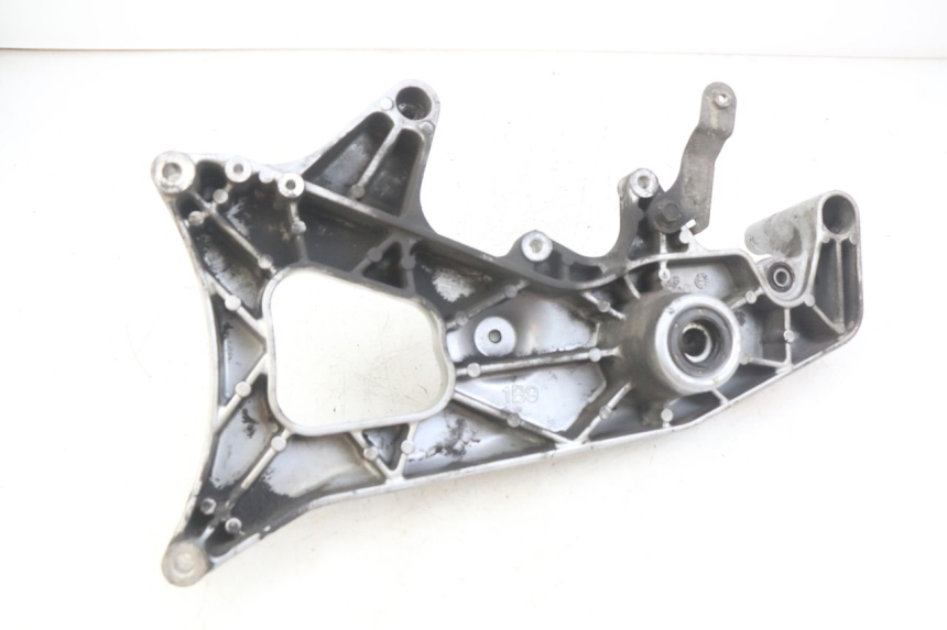 photo de POT SUPPORT YAMAHA XMAX X-MAX 125 (2006 - 2009) - Zoom on usage condition