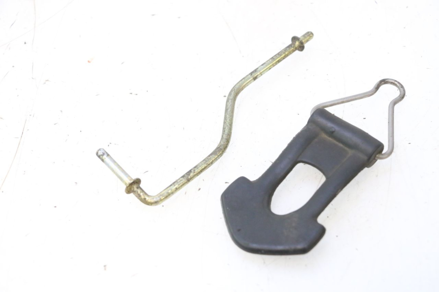 photo de FUEL TANK MOUNT DUCATI SS IE DS CARENEE 1000 (2002 - 2006) - Zoom on usage condition