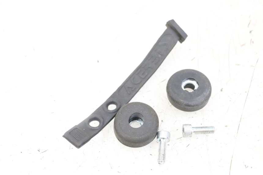 photo de FUEL TANK MOUNT VENT DERAPAGE 50 (2018 - 2023) - Main view