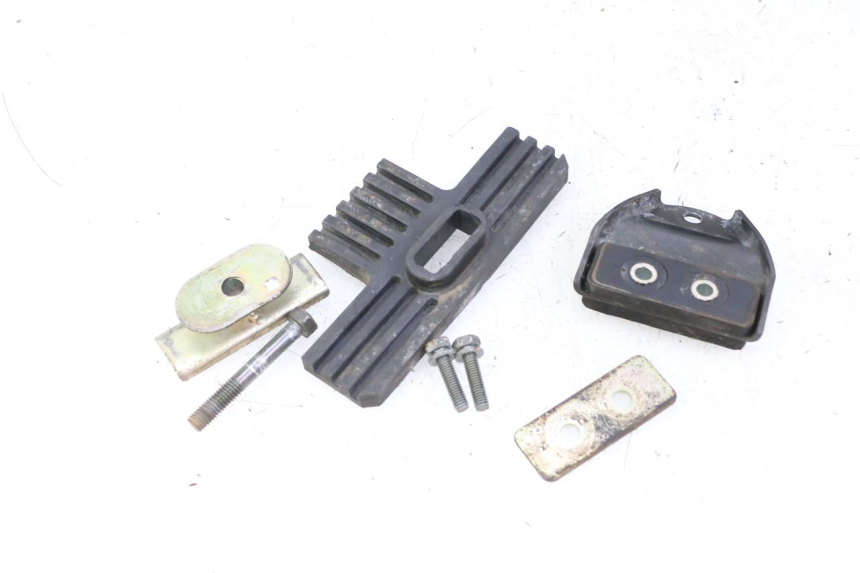 photo de FUEL TANK MOUNT YAMAHA XJN DIVERSION 600 (2000 - 2003) - Component detail