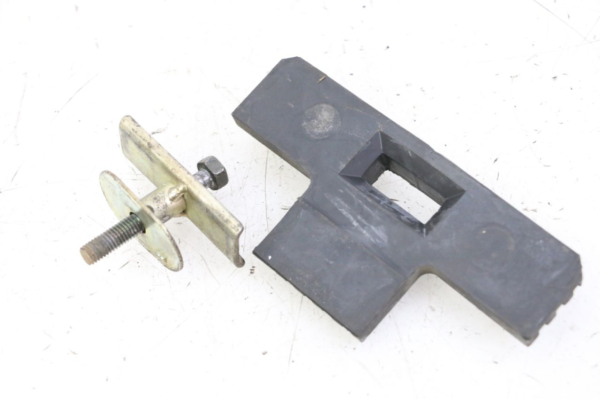 photo de FUEL TANK MOUNT YAMAHA XJN DIVERSION 600 (2000 - 2003) - Alternative perspective