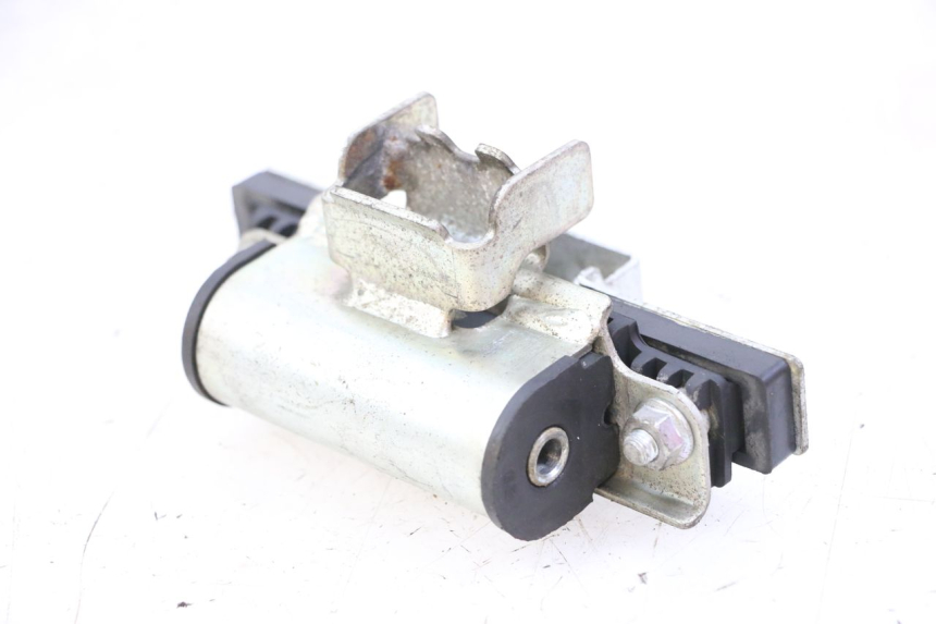 photo de FUEL TANK MOUNT YAMAHA XJ6 600 (2008 - 2016) - Component detail