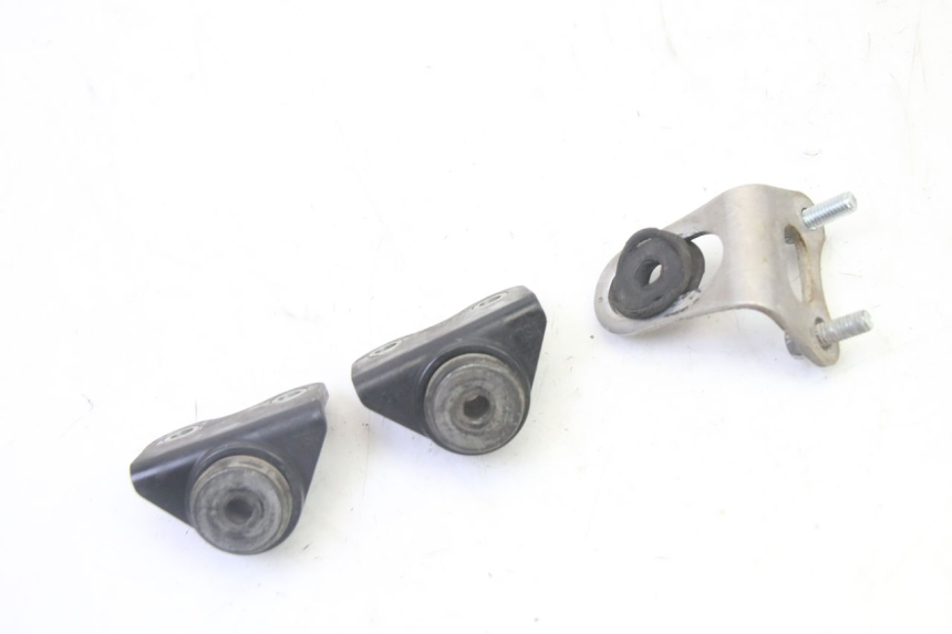 photo de FUEL TANK MOUNT YAMAHA YZ-F YZF 250 (2014 - 2018) - Zoom on usage condition