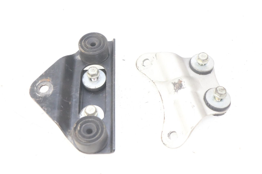 photo de TANK BRACKET KAWASAKI ZZR 600 (1995 - 2004) - Main view