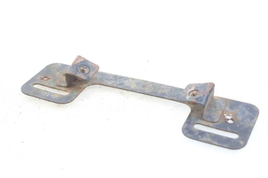 photo de LICENSE PLATE HOLDER HONDA CM 125 (1983 - 2003) - Alternative perspective