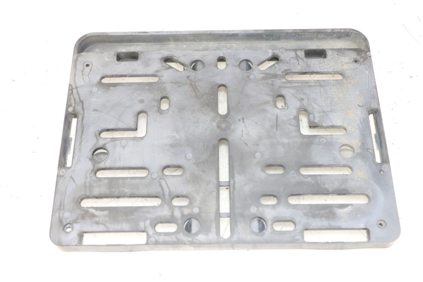 photo de NUMBER PLATE MOUNT SYM JOYMAX 125 (2010 - 2017) - Component detail