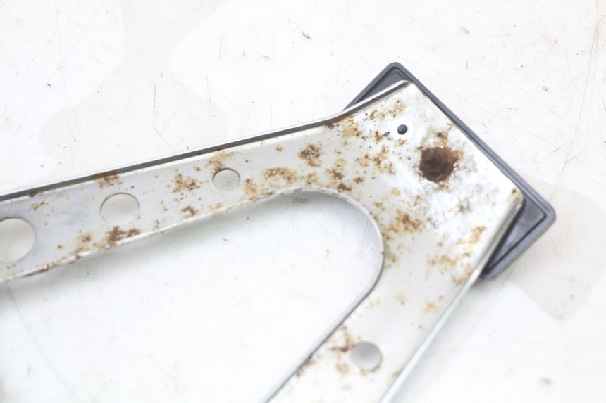 photo de NUMBER PLATE MOUNT REGAL RAPTOR SPYDER 125 (2010 - 2018) - Markings and original references