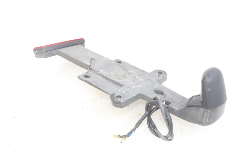 photo de LICENSE PLATE HOLDER APRILIA SCARABEO LIGHT 125 (2007 - 2011) - Technical close-up