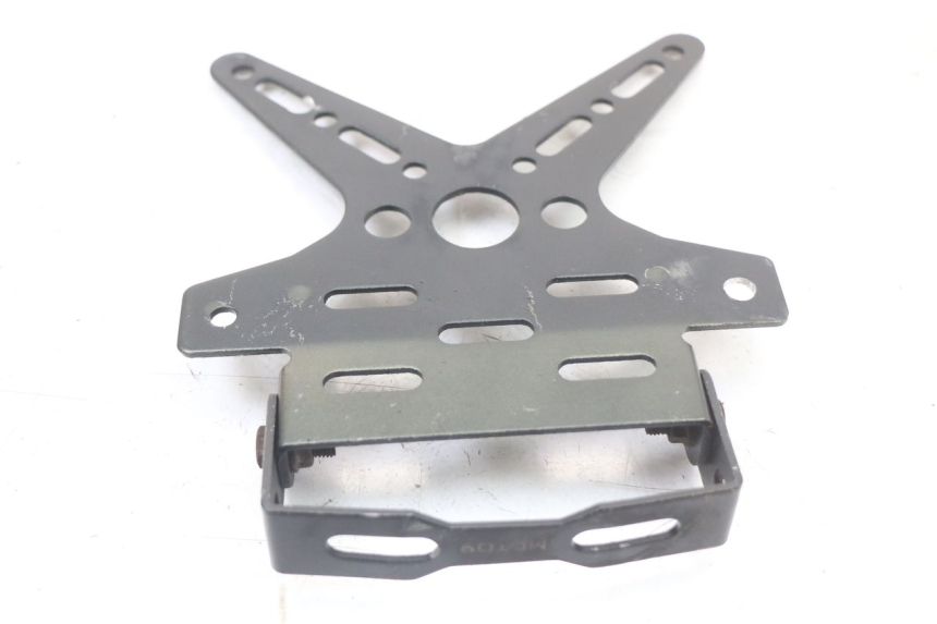 photo de NUMBER PLATE MOUNT SUZUKI SV S 650 (1999 - 2002) - Alternative perspective