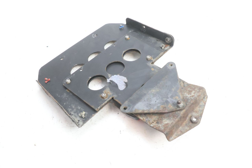 photo de NUMBER PLATE MOUNT YAMAHA TDM ABS 900 (2002 - 2014) - Fixing points details