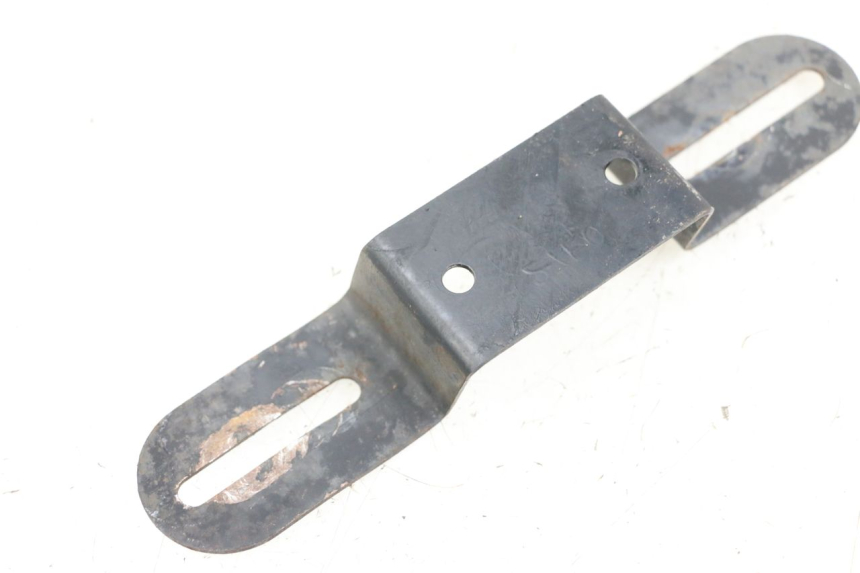 photo de NUMBER PLATE MOUNT SUZUKI VL INTRUDER 125 (2004 - 2007) - Component detail