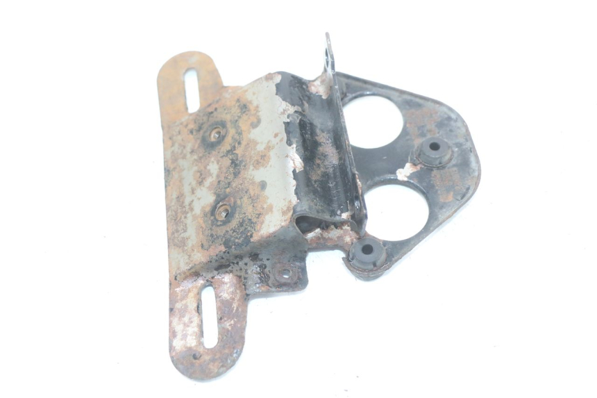 photo de NUMBER PLATE MOUNT YAMAHA XJ F 900 (1983 - 1994) - Surface and material condition