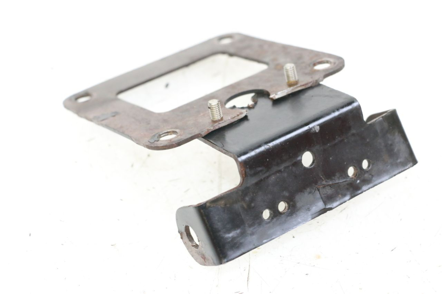 photo de NUMBER PLATE MOUNT YAMAHA FZ1 FAZER 1000 (2007 - 2009) - Alternative perspective