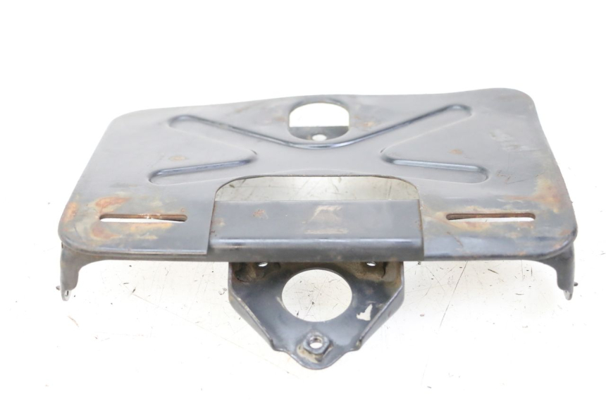 photo de NUMBER PLATE MOUNT YAMAHA SR 125 (1982 - 2003) - Fixing points details