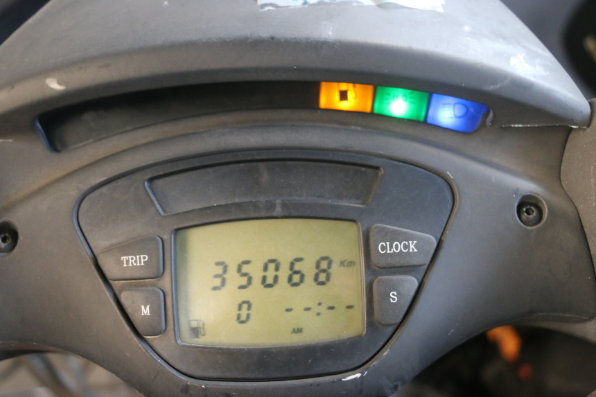 photo de DASHBOARD PIAGGIO X9 EVOLUTION 125 (2003 - 2007) - Component detail