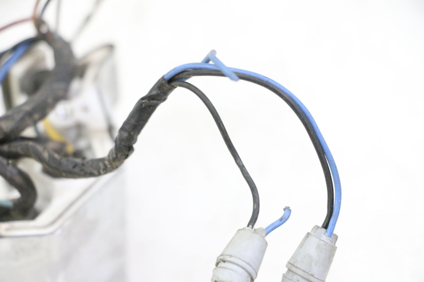 photo de INSTRUMENT YAMAHA XJN DIVERSION 600 (2000 - 2003) - Technical close-up