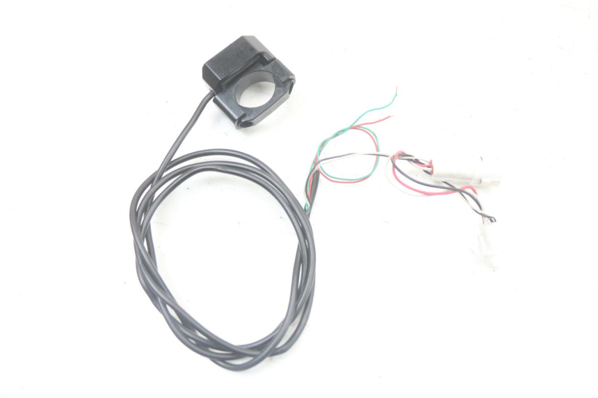 photo de INSTRUMENT YAMAHA FZ1 FAZER 1000 (2007 - 2009) - Technical close-up