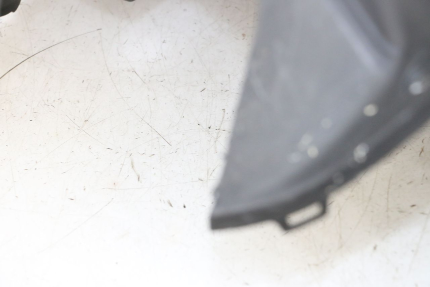 photo de INNER APRON KYMCO AGILITY 16+ 4T 50 (2018 - 2023) - High-resolution close-up