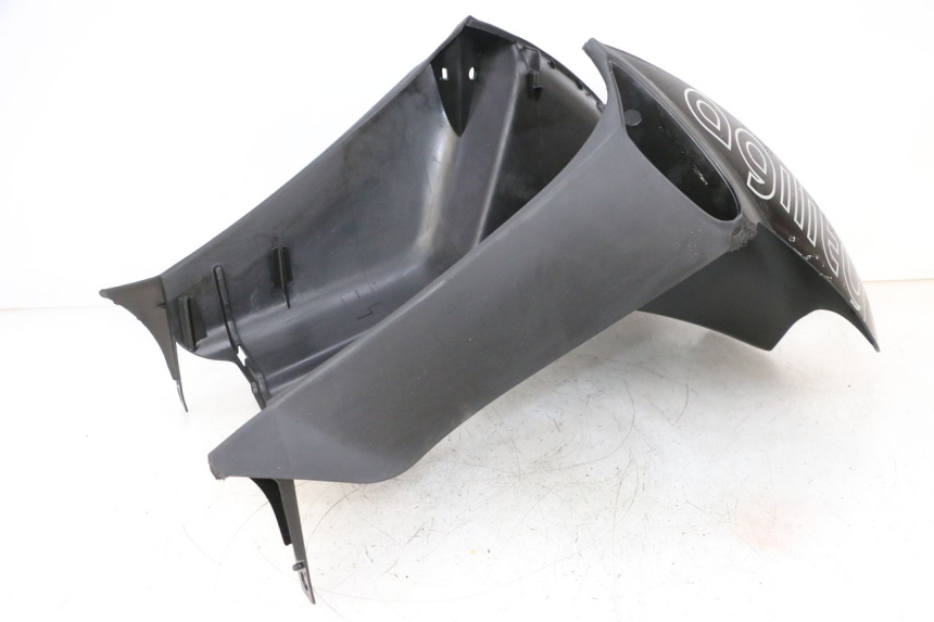 photo de INNER APRON KYMCO AGILITY 4T 50 (2018 - 2022) - High-resolution close-up