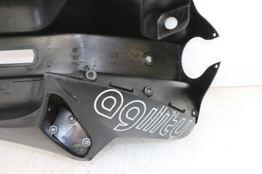 photo de INNER APRON KYMCO AGILITY 4T 50 (2018 - 2022) - Alternative angle