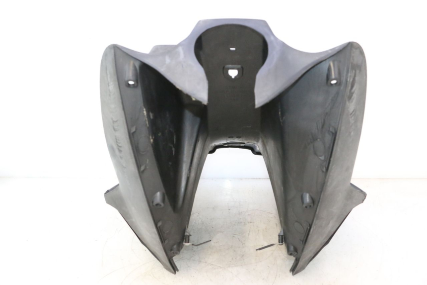 photo de INNER APRON KYMCO AGILITY 4T 50 (2005 - 2018) - Focus on structure
