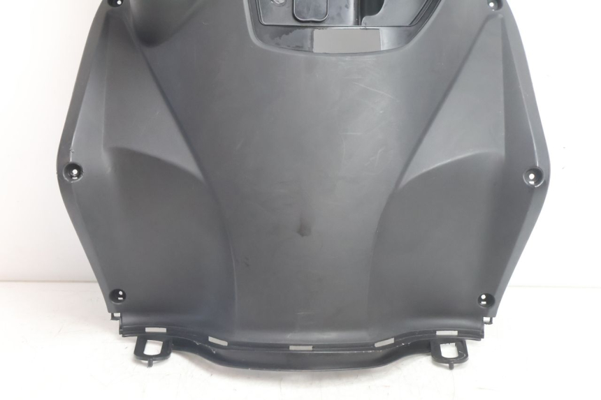 photo de INNER LEGSHIELD KYMCO AGILITY CITY 16P 125 (2015 - 2024) - Zoom on usage condition
