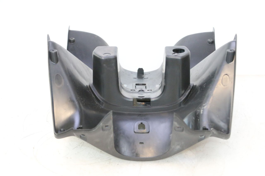 photo de INNER LEGSHIELD KYMCO AGILITY CITY 4T 50 (2008 - 2016) - Alternative perspective