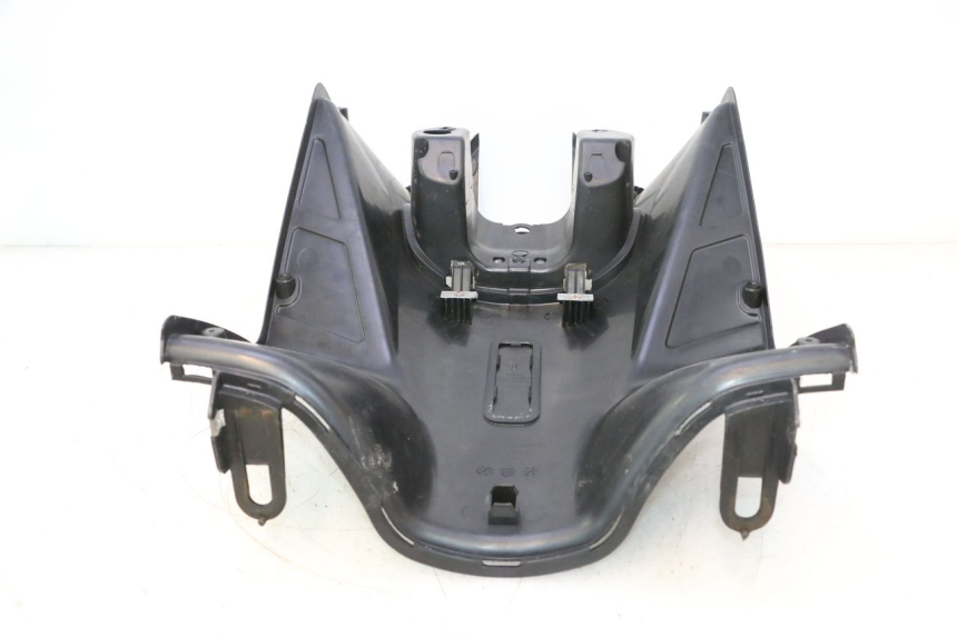 photo de INNER LEGSHIELD KYMCO AGILITY CITY 4T 50 (2008 - 2016) - Fixing points details