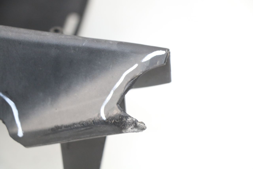 photo de INNER LEGSHIELD KYMCO AGILITY RS 2T 50 (2009 - 2013) - Zoom on usage condition