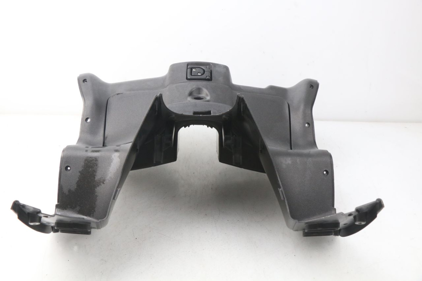 photo de INNER LEGSHIELD APRILIA ATLANTIC 125 (2003 - 2009) - Alternative perspective