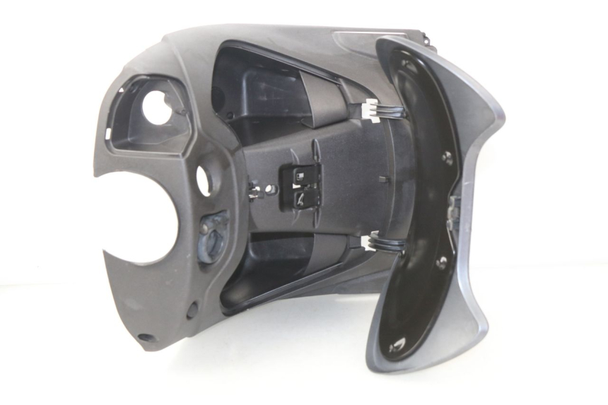 photo de INNER LEGSHIELD PIAGGIO BEVERLY 500 (2003 - 2007) - Component zoom