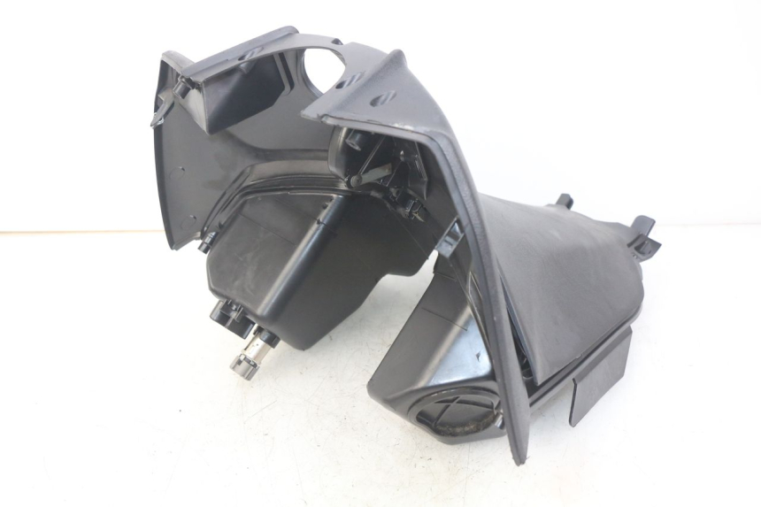 photo de INNER LEGSHIELD PIAGGIO BEVERLY 125 (2010 - 2015) - Product overview