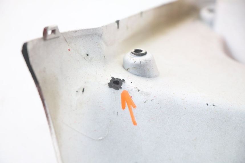 photo de INNER FAIRING MBK BOOSTER SPIRIT NAKED 50 (2004 - 2017) - Markings and original references