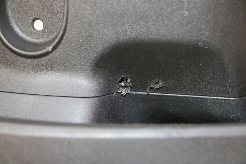 photo de INNER LEGSHIELD MOTRON BREEZY 4T 50 (2021 - 2025) - Surface and material condition