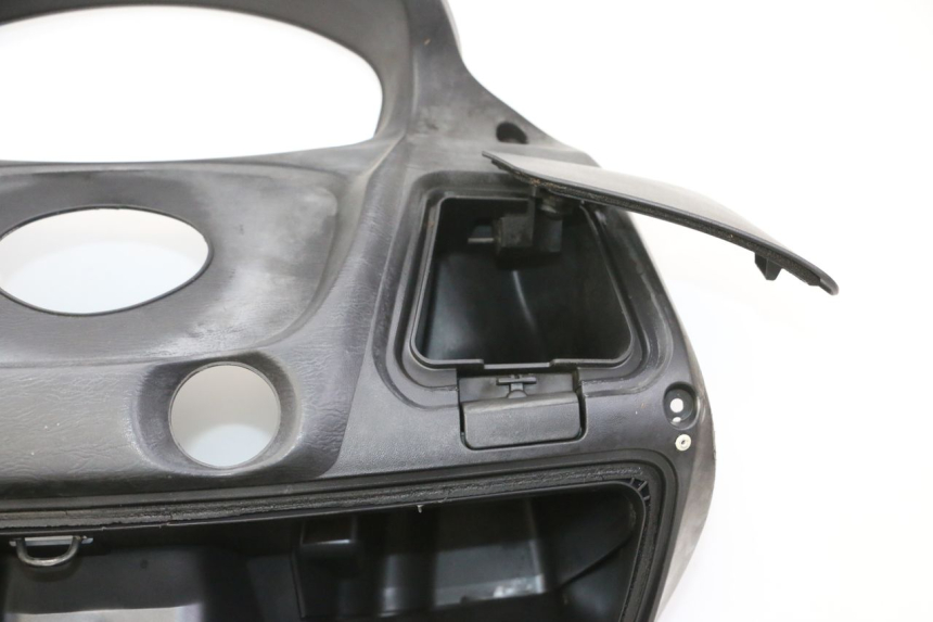 photo de INNER FAIRING SUZUKI BURGMAN 125 (2007 - 2014) - Additional view of the item
