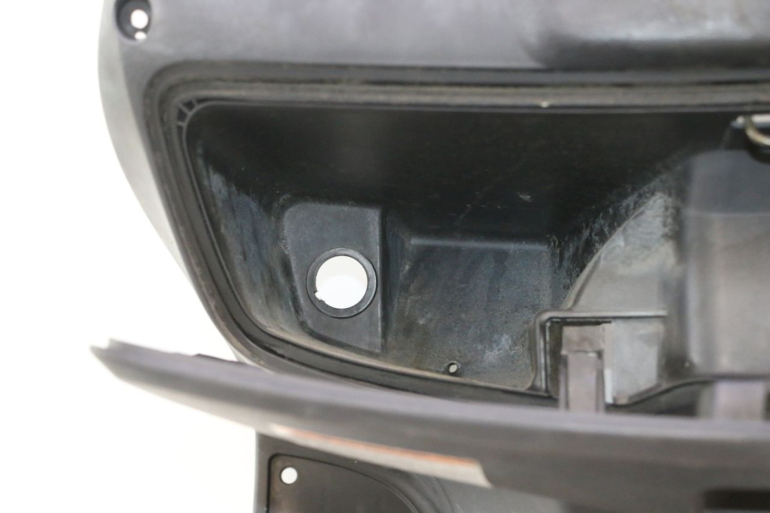 photo de INNER FAIRING SUZUKI BURGMAN 125 (2007 - 2014) - Component detail