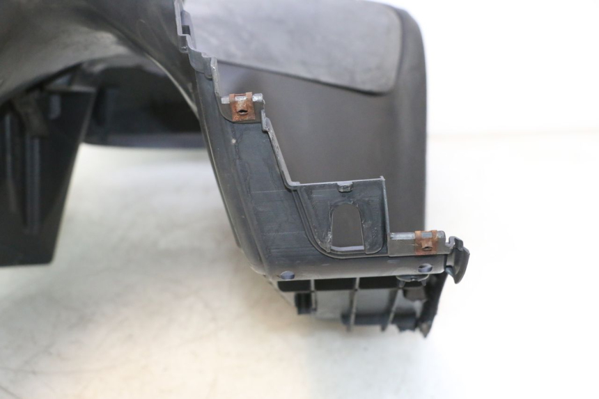 photo de INNER FAIRING SUZUKI BURGMAN 125 (2007 - 2014) - High-resolution close-up