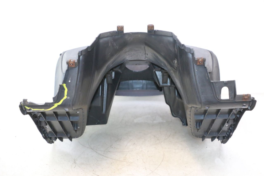photo de INNER FAIRING SUZUKI BURGMAN 125 (2007 - 2014) - Detailed visual inspection