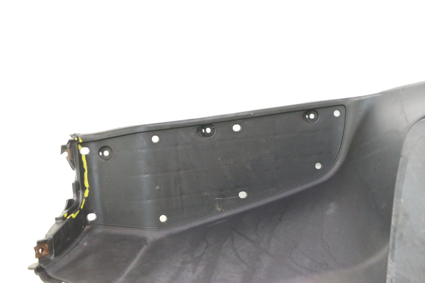 photo de INNER FAIRING SUZUKI BURGMAN 125 (2007 - 2014) - Additional view of the item