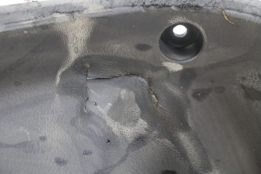 photo de INNER FAIRING YAMAHA BW'S BWS 125 (2010 - 2013) - Surface and material condition