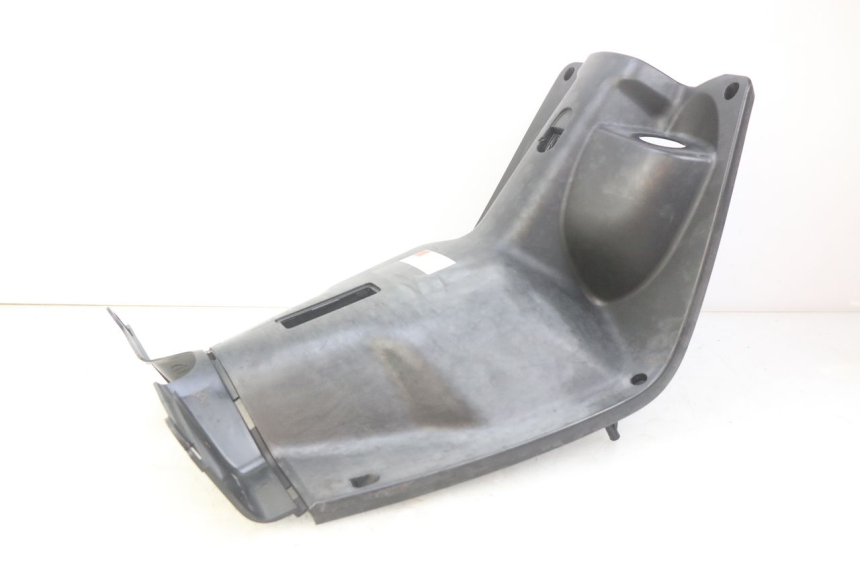 photo de INNER FAIRING YAMAHA BW'S BWS 125 (2010 - 2013) - Technical close-up